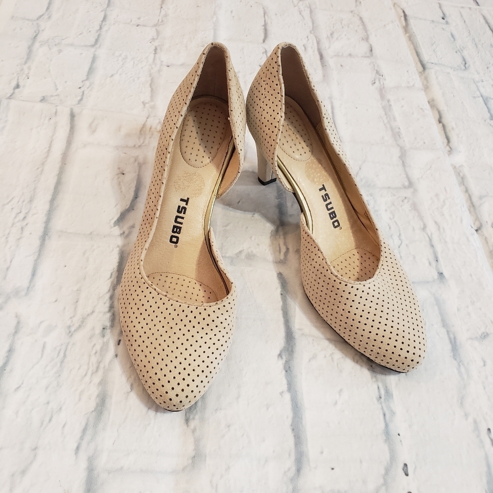 Tsubo Creme Suede Leather Pumps 9